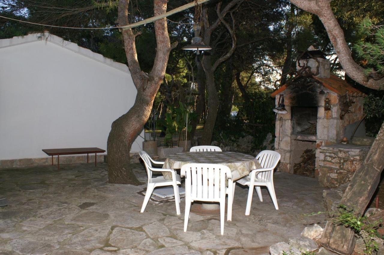 Apartments By The Sea Mudri Dolac, Hvar - 4042 Vrbanj Luaran gambar