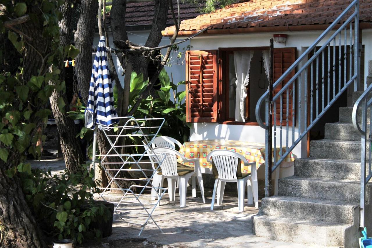 Apartments By The Sea Mudri Dolac, Hvar - 4042 Vrbanj Luaran gambar